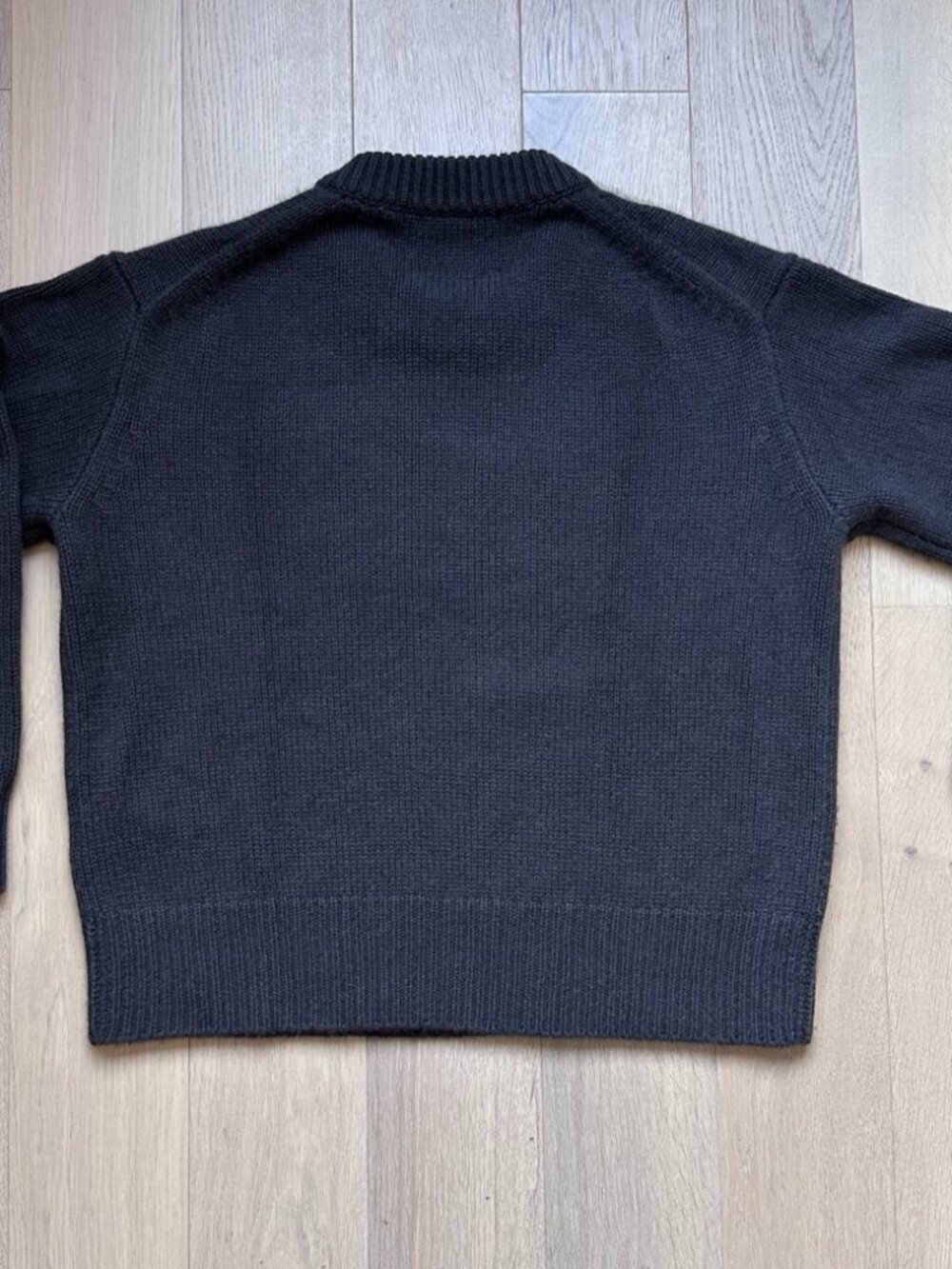 Lisa Yang Renske Sweater - Picture 2 of 7